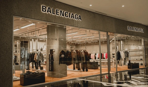 Balenciaga Official , Pioneering Luxury Fashion for the Modern Era