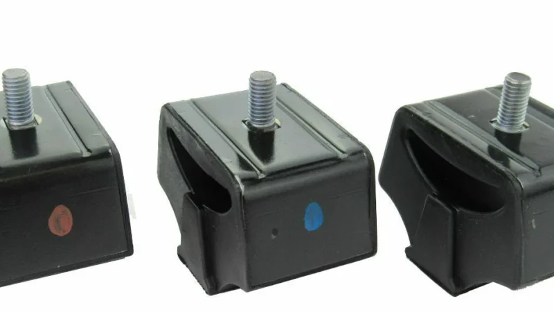 Rubber vs Polyurethane Engine Mounts: Industrial Application Considerations