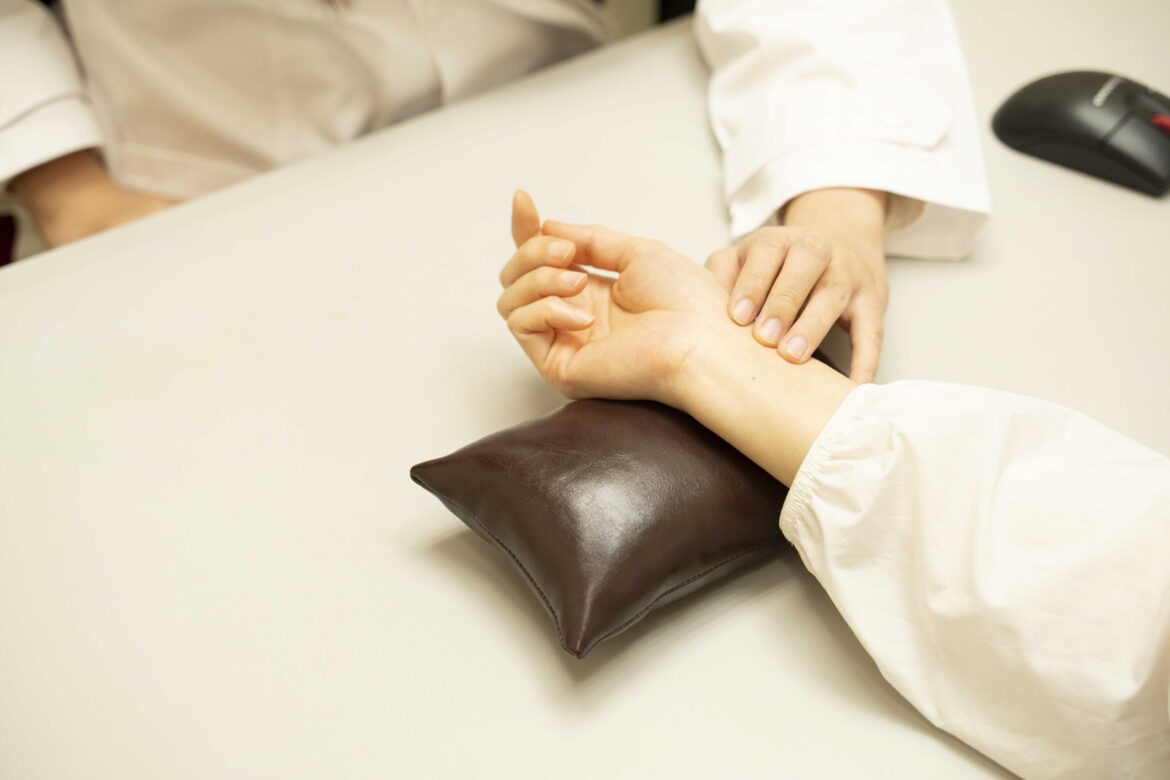 Harmonizing Health Naturally: The Benefits of Hong Kong Chinese Medicine