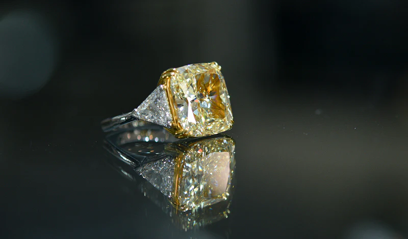 Yellow Lab Grown Diamonds vs Natural Yellow Diamonds: Key Differences